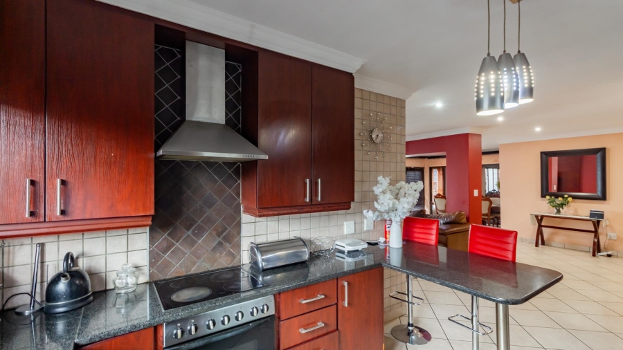 4 Bedroom Property for Sale in Thatchfield Estate Gauteng