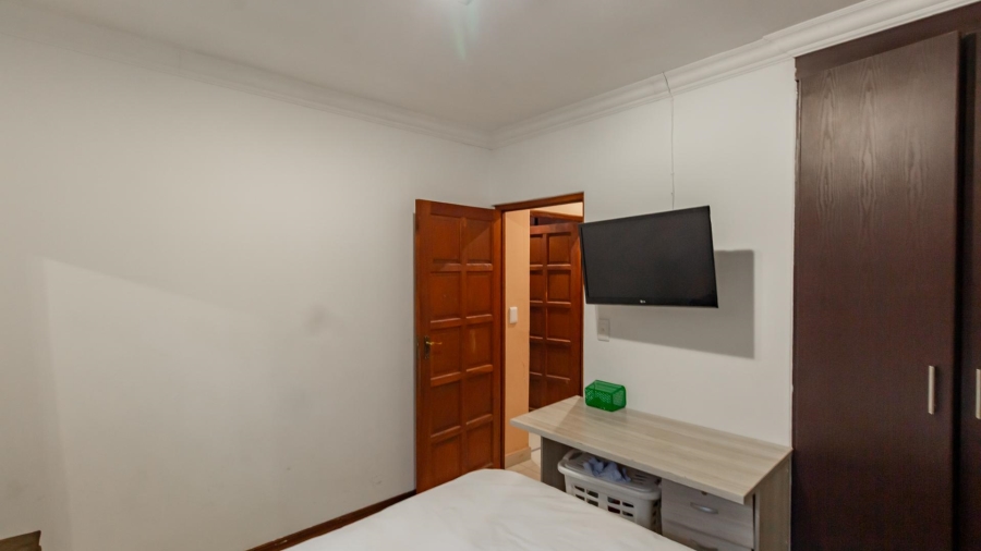 4 Bedroom Property for Sale in Thatchfield Estate Gauteng