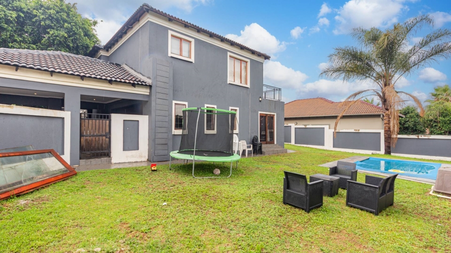 4 Bedroom Property for Sale in Thatchfield Estate Gauteng