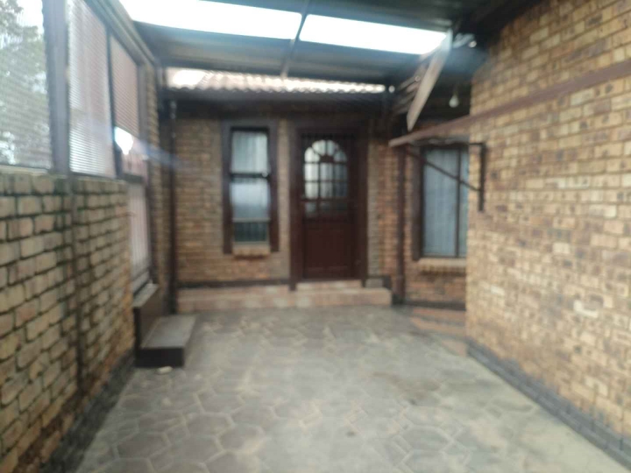 To Let 1 Bedroom Property for Rent in Mamelodi East Gauteng