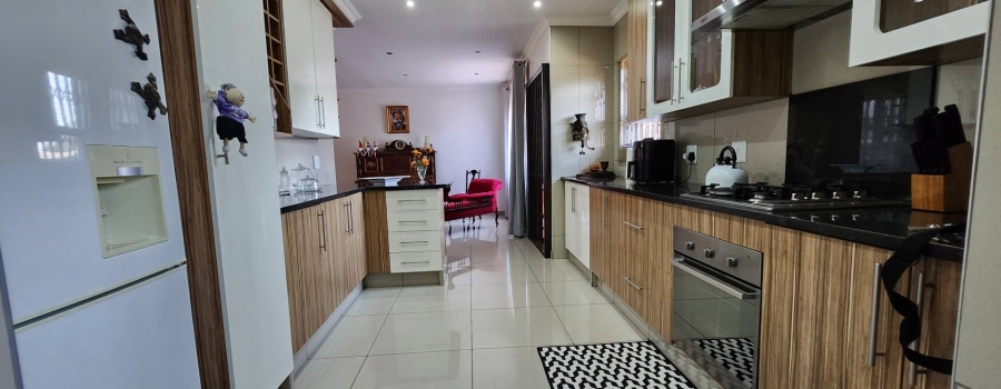 3 Bedroom Property for Sale in New Redruth Gauteng