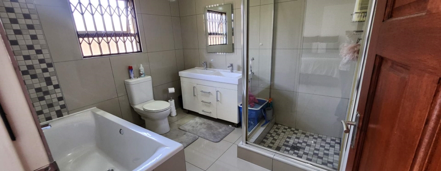 3 Bedroom Property for Sale in New Redruth Gauteng