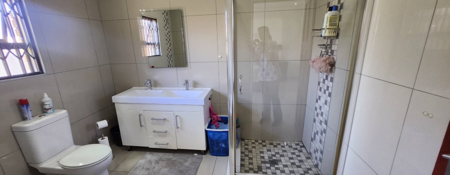 3 Bedroom Property for Sale in New Redruth Gauteng