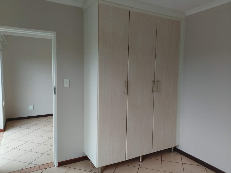 To Let 2 Bedroom Property for Rent in Equestria Gauteng