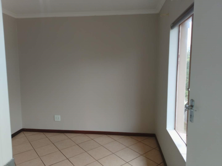 To Let 2 Bedroom Property for Rent in Equestria Gauteng