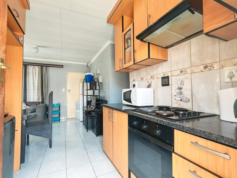 7 Bedroom Property for Sale in Cosmo City Gauteng