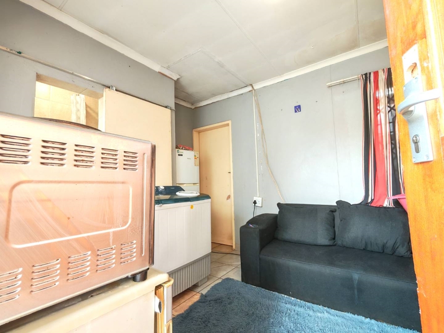 7 Bedroom Property for Sale in Cosmo City Gauteng