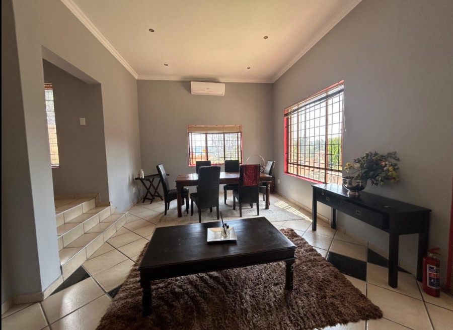 3 Bedroom Property for Sale in Mulbarton Gauteng