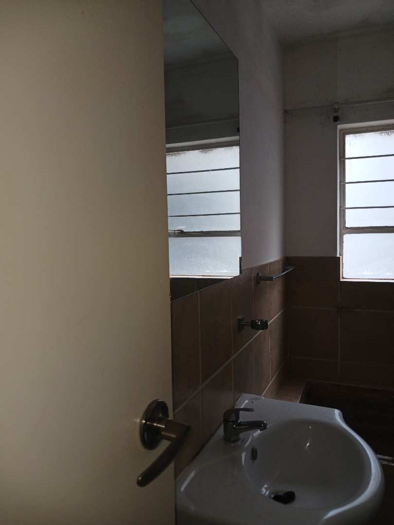 2 Bedroom Property for Sale in Bardene Gauteng