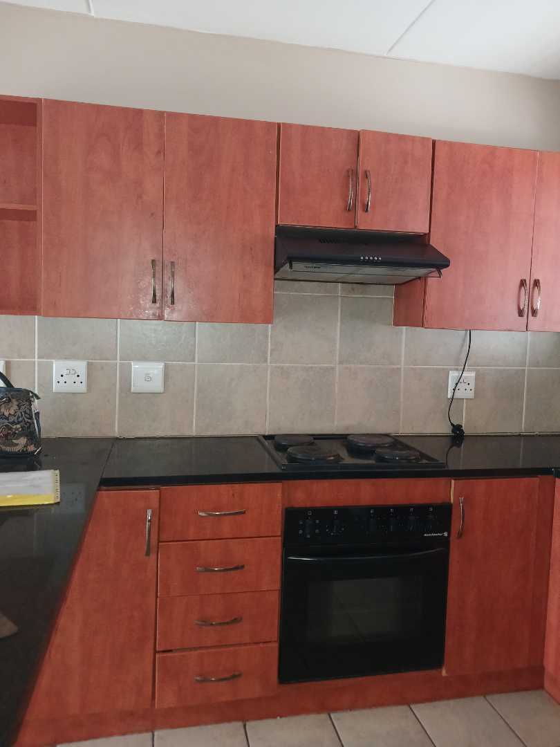 2 Bedroom Property for Sale in Bardene Gauteng