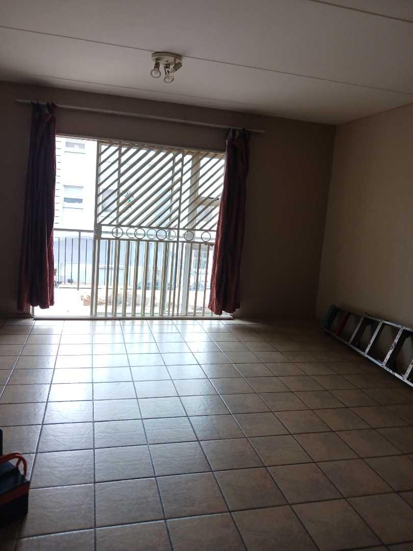 2 Bedroom Property for Sale in Bardene Gauteng