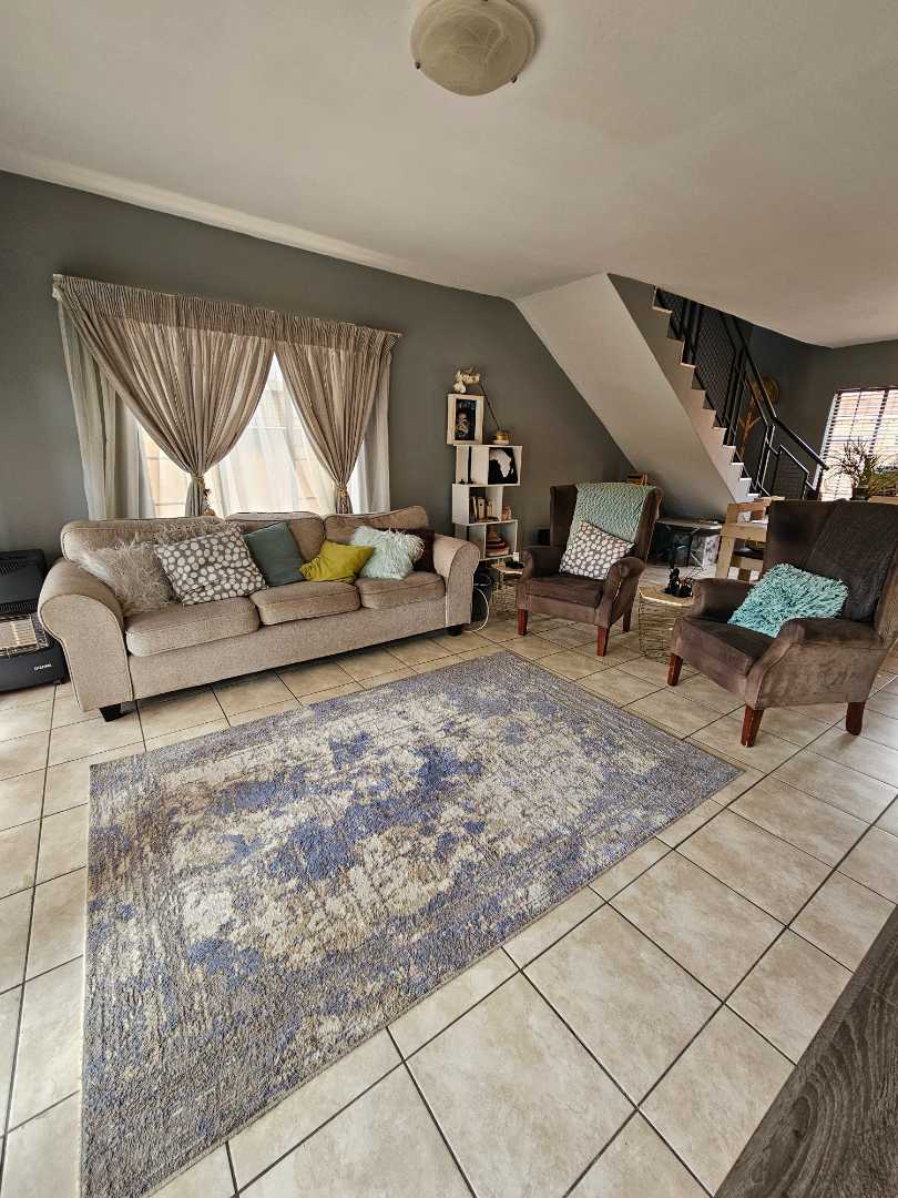 4 Bedroom Property for Sale in Theresa Park Gauteng