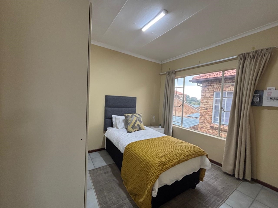 2 Bedroom Property for Sale in Elandspark Gauteng