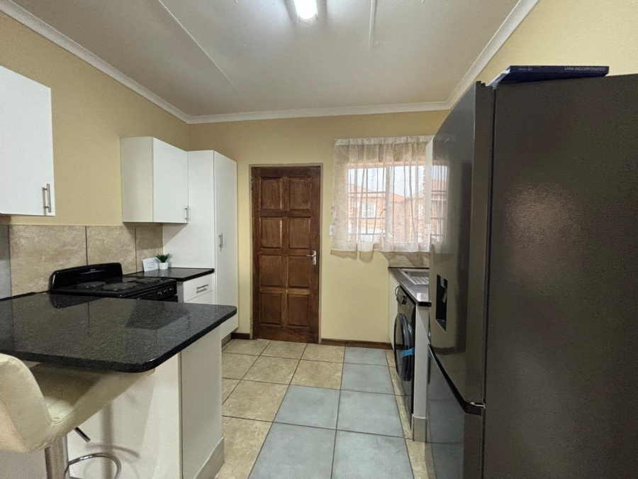 2 Bedroom Property for Sale in Elandspark Gauteng