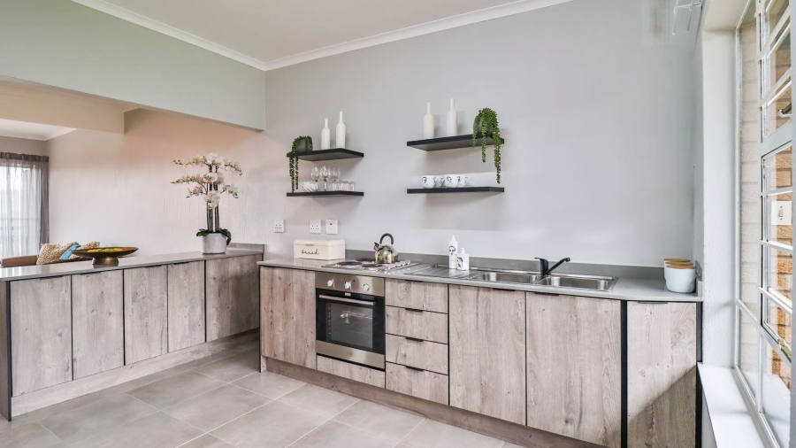 To Let 2 Bedroom Property for Rent in Kloofendal Gauteng