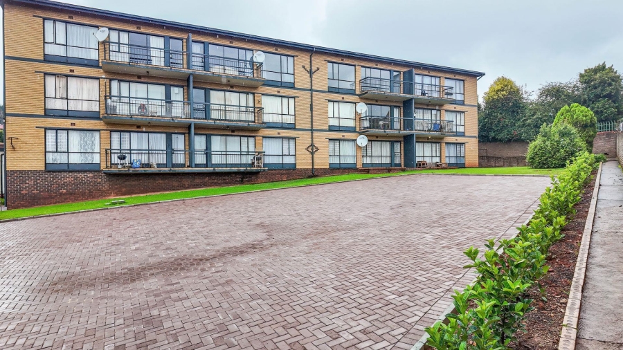 To Let 2 Bedroom Property for Rent in Kloofendal Gauteng