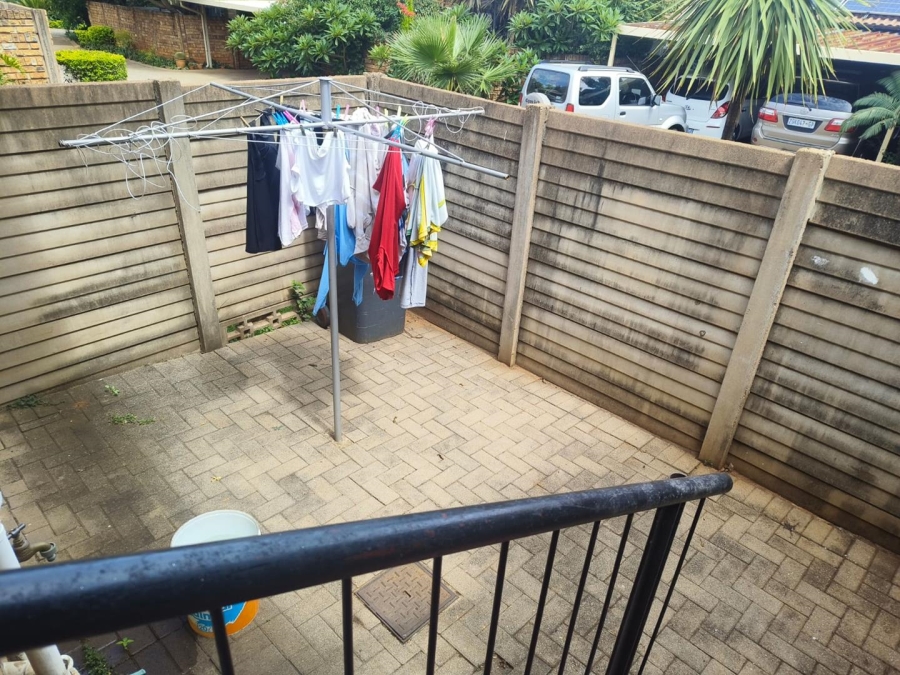 To Let 3 Bedroom Property for Rent in La Montagne Gauteng