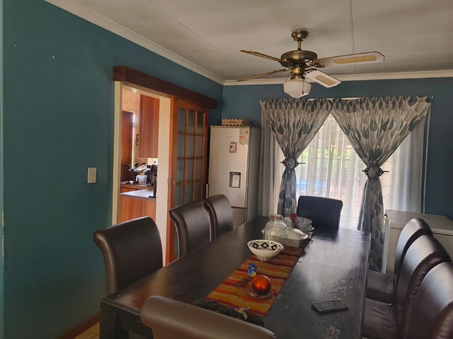 To Let 3 Bedroom Property for Rent in La Montagne Gauteng