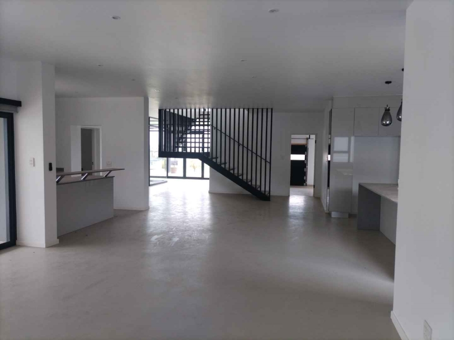 4 Bedroom Property for Sale in Eye of Africa Gauteng