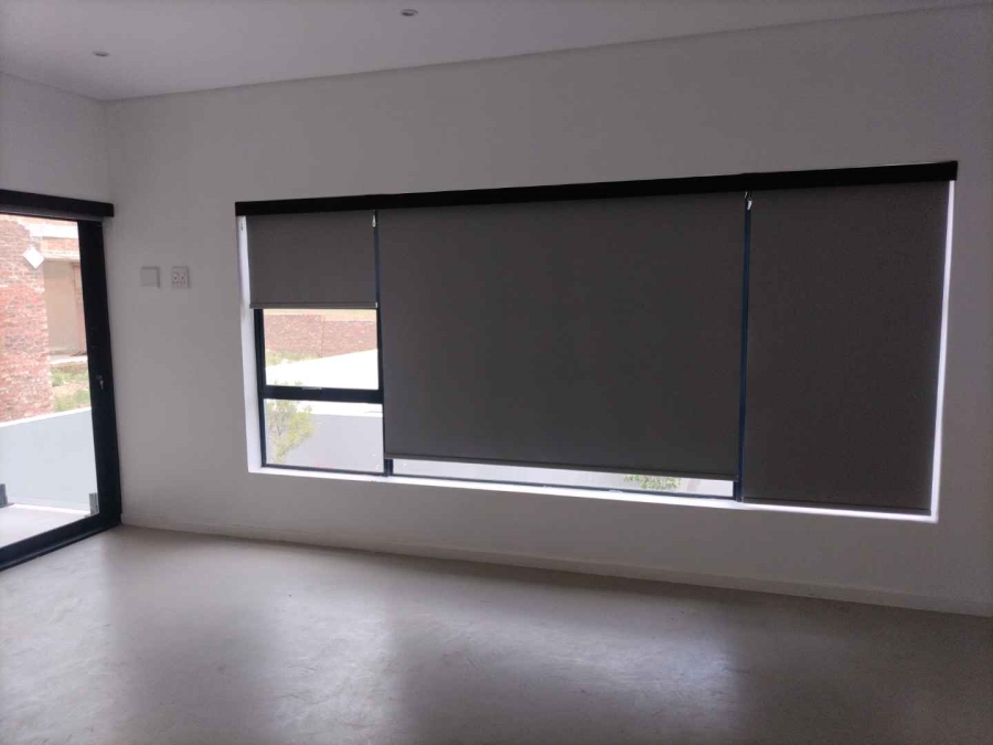 4 Bedroom Property for Sale in Eye of Africa Gauteng