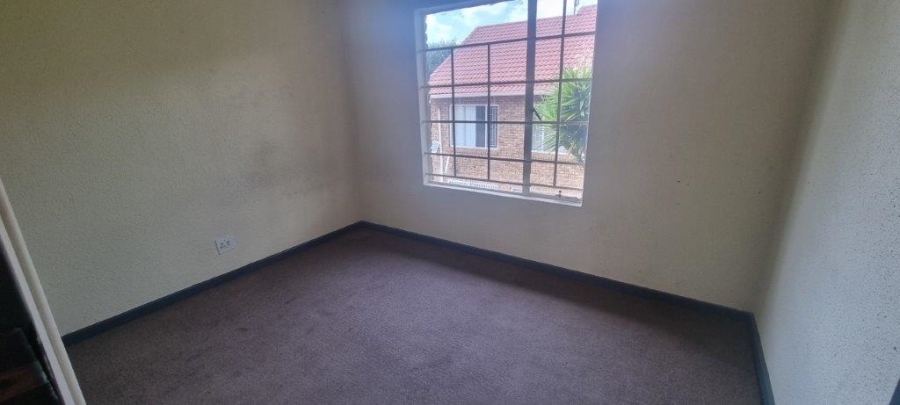 3 Bedroom Property for Sale in Glenvista Gauteng
