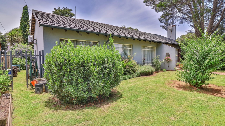 3 Bedroom Property for Sale in Mackenzie Park Gauteng