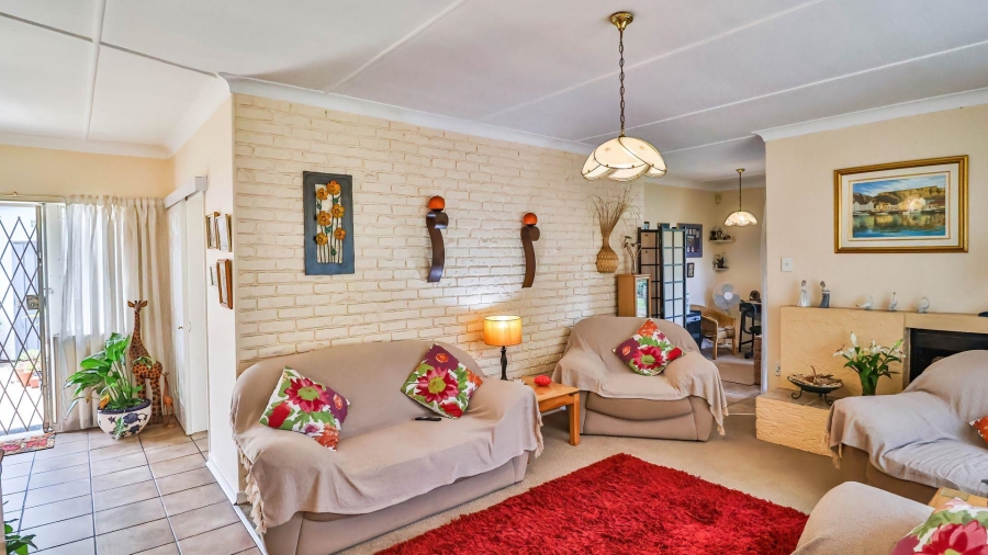 3 Bedroom Property for Sale in Mackenzie Park Gauteng