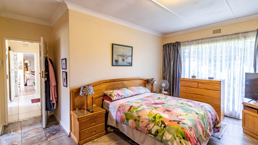 3 Bedroom Property for Sale in Mackenzie Park Gauteng