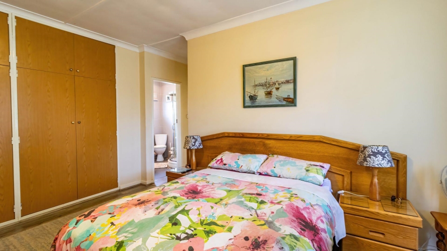 3 Bedroom Property for Sale in Mackenzie Park Gauteng