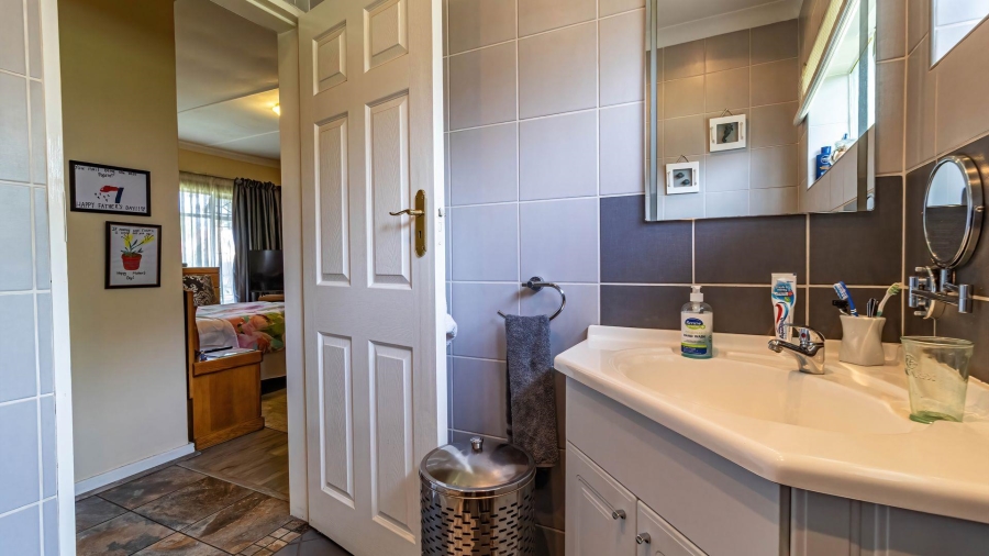 3 Bedroom Property for Sale in Mackenzie Park Gauteng