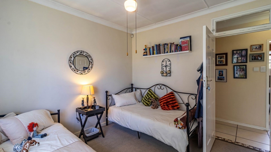 3 Bedroom Property for Sale in Mackenzie Park Gauteng