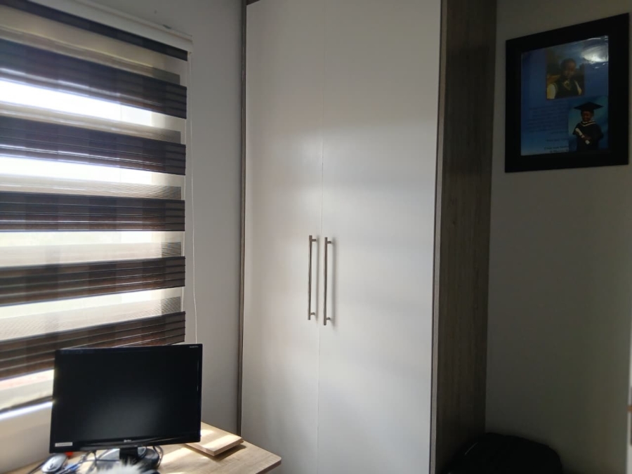 2 Bedroom Property for Sale in South Hills Gauteng