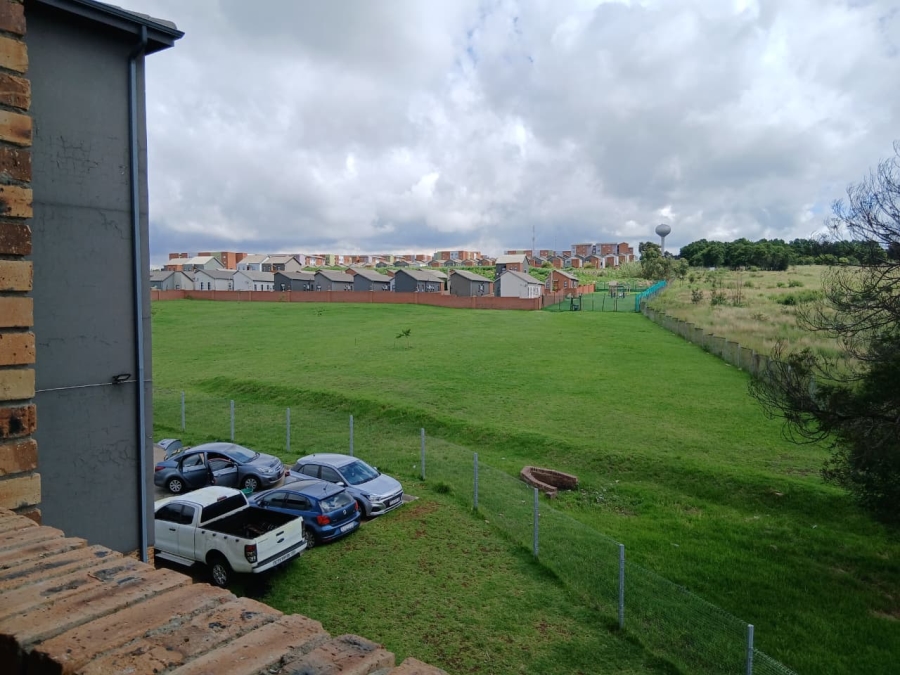 2 Bedroom Property for Sale in South Hills Gauteng