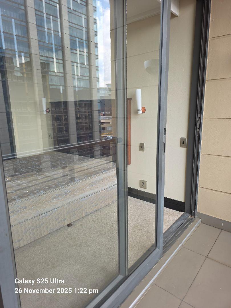 1 Bedroom Property for Sale in Sandton Central Gauteng