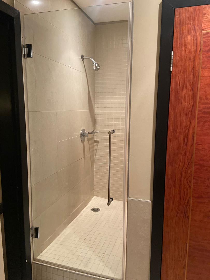 1 Bedroom Property for Sale in Sandton Central Gauteng