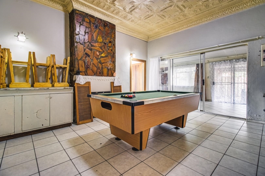 5 Bedroom Property for Sale in Northmead Gauteng