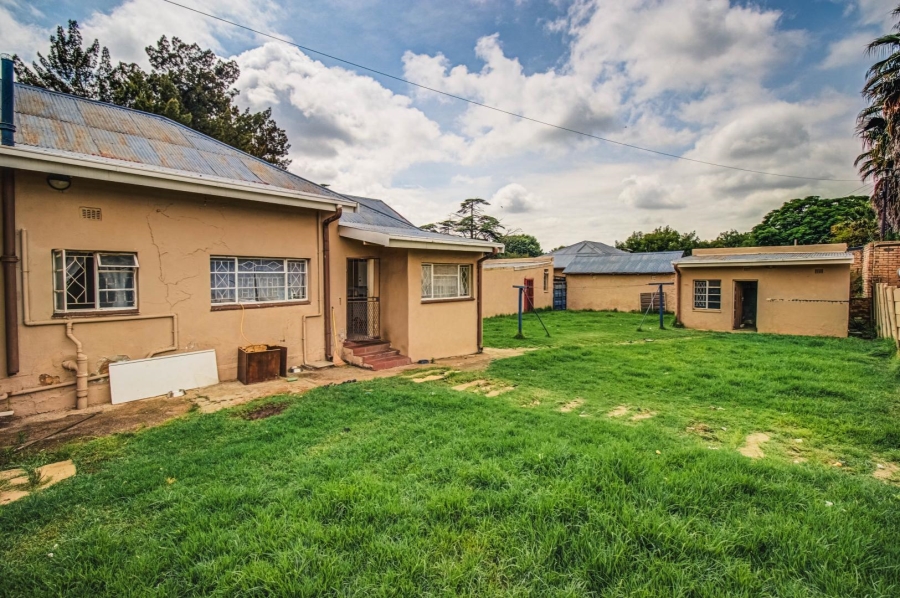 5 Bedroom Property for Sale in Northmead Gauteng