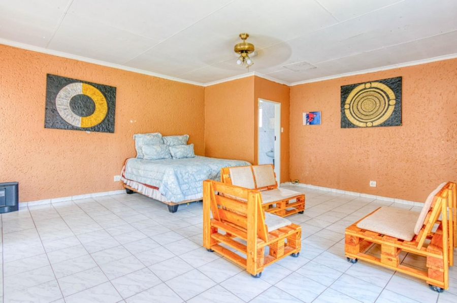 4 Bedroom Property for Sale in Bassonia Gauteng