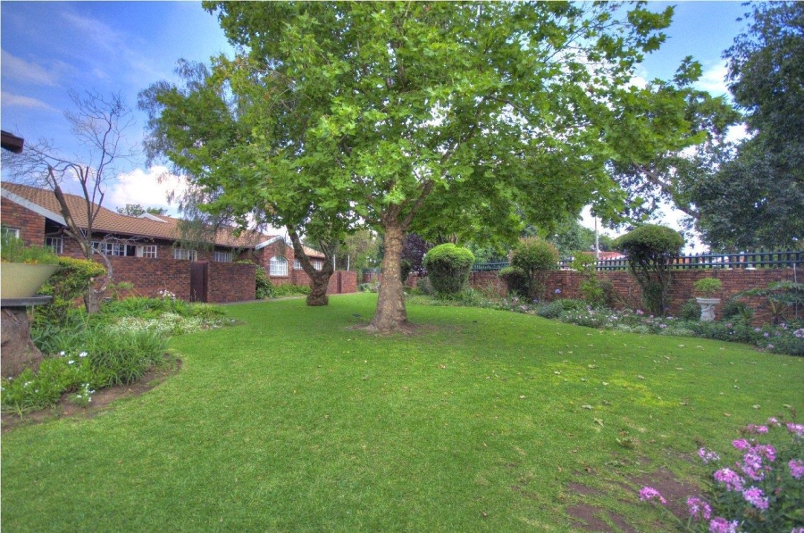 3 Bedroom Property for Sale in Brackenhurst Gauteng