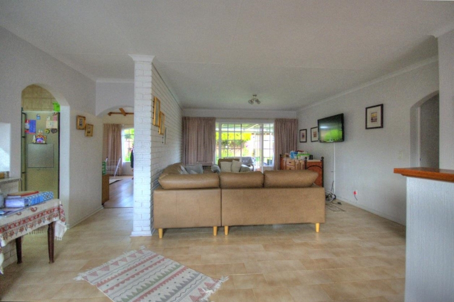 3 Bedroom Property for Sale in Brackenhurst Gauteng