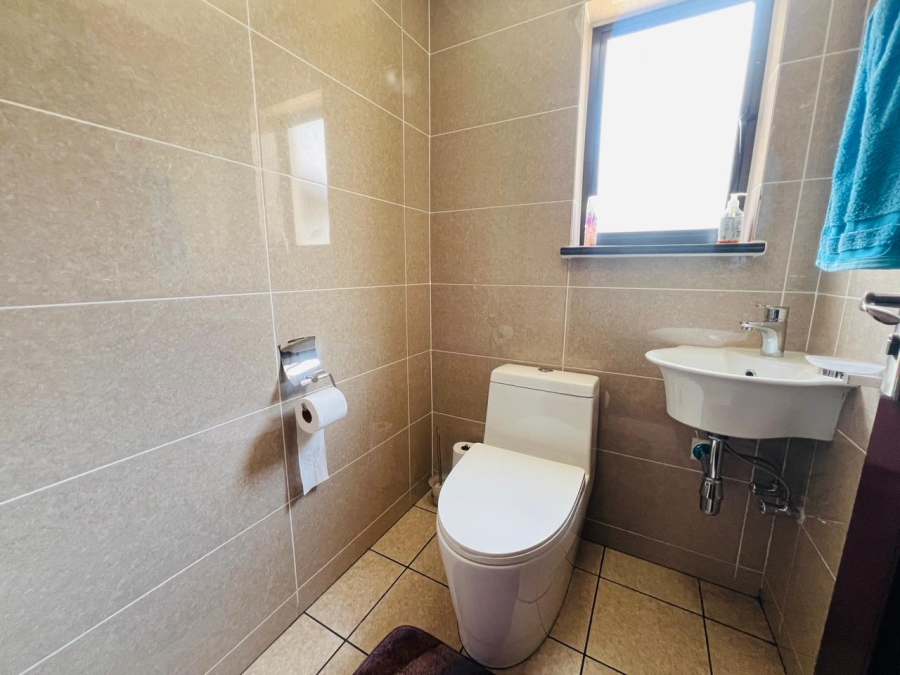 3 Bedroom Property for Sale in Craigavon Gauteng