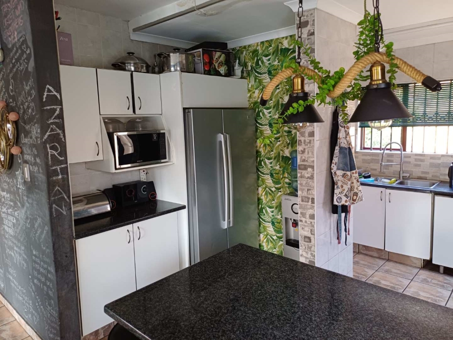 To Let 3 Bedroom Property for Rent in Ruimsig Gauteng