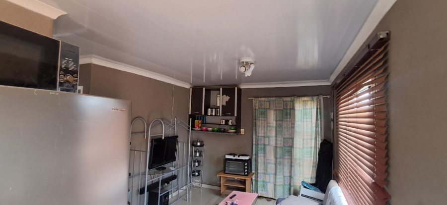 2 Bedroom Property for Sale in Soshanguve South Gauteng