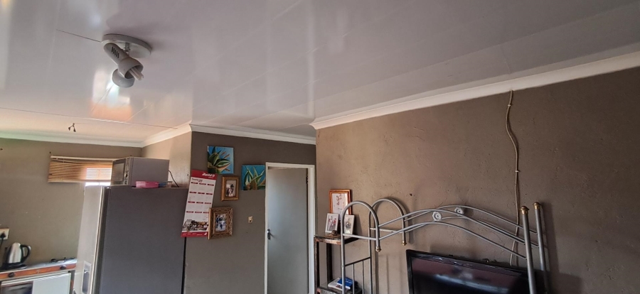 2 Bedroom Property for Sale in Soshanguve South Gauteng