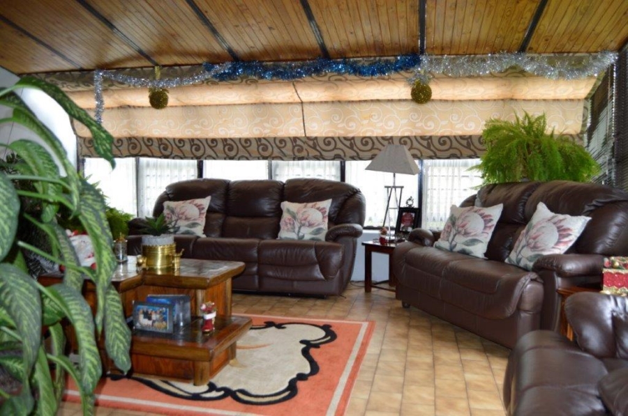 4 Bedroom Property for Sale in Esther Park Gauteng