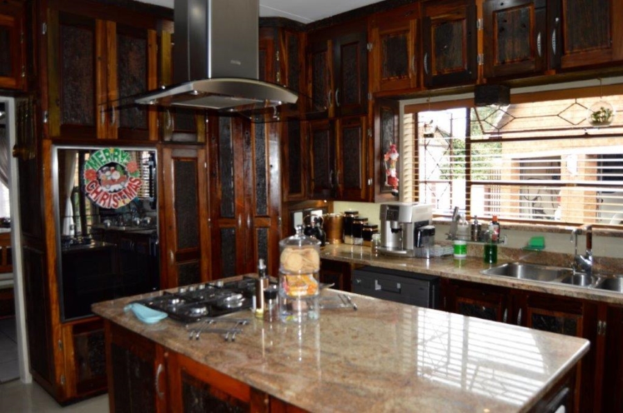 4 Bedroom Property for Sale in Esther Park Gauteng