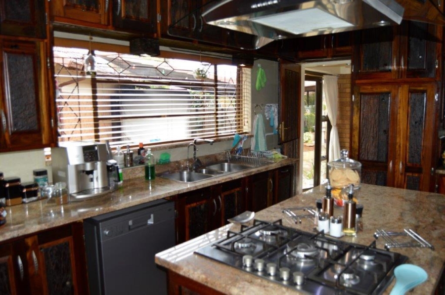 4 Bedroom Property for Sale in Esther Park Gauteng