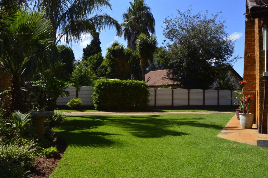 4 Bedroom Property for Sale in Esther Park Gauteng