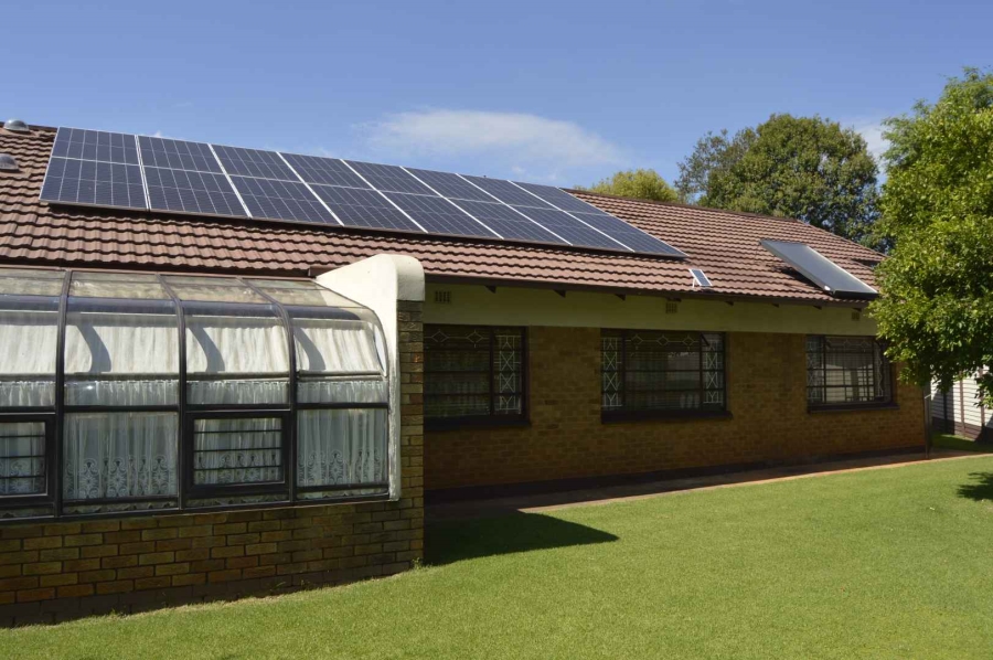 4 Bedroom Property for Sale in Esther Park Gauteng