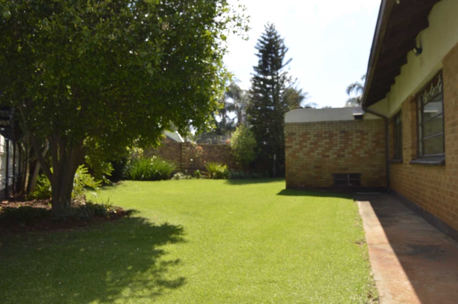 4 Bedroom Property for Sale in Esther Park Gauteng